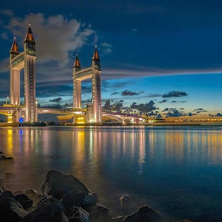 Daisyinn Budget Hotel Kuala Terengganu กัมปงกองบาดัค ภายนอก รูปภาพ