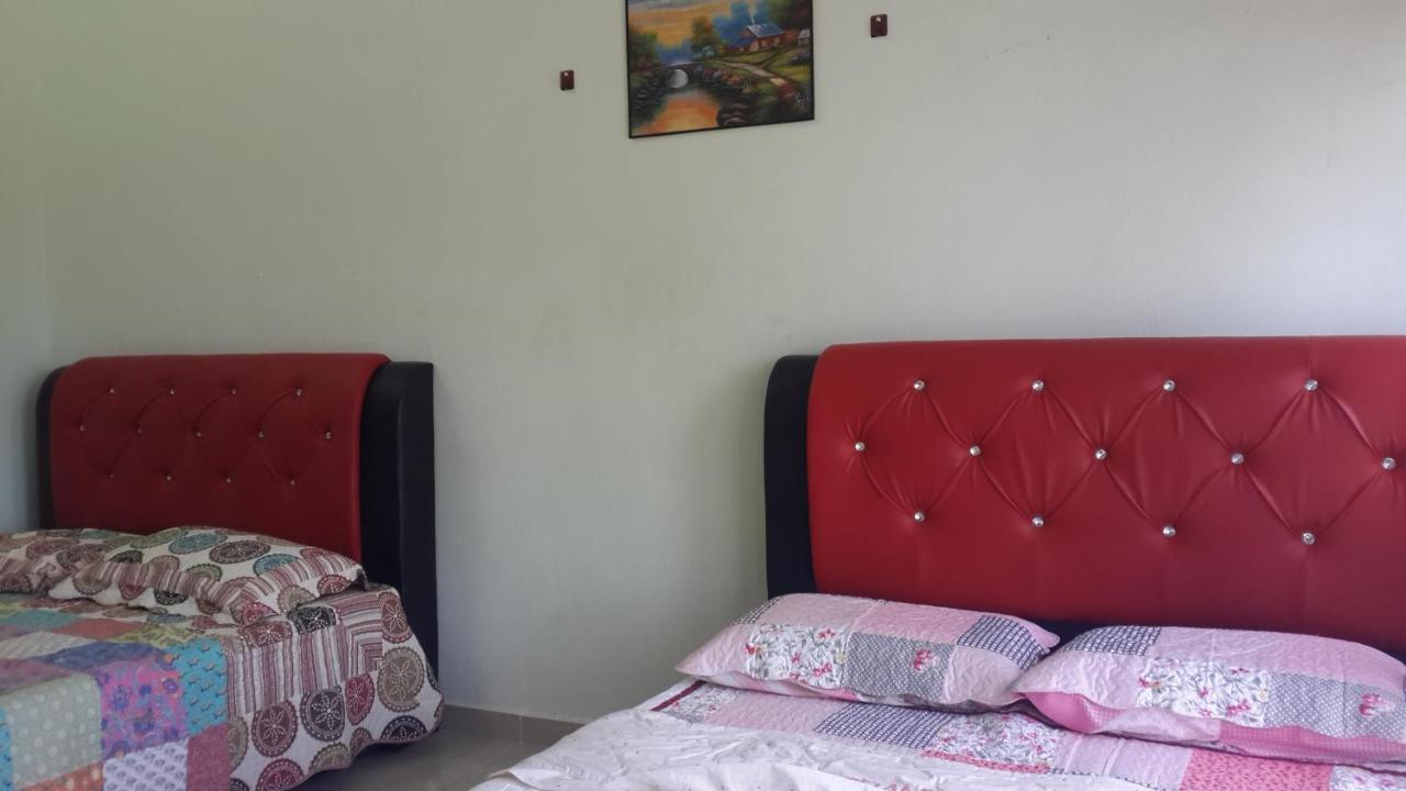 Daisyinn Budget Hotel Kuala Terengganu กัมปงกองบาดัค ภายนอก รูปภาพ