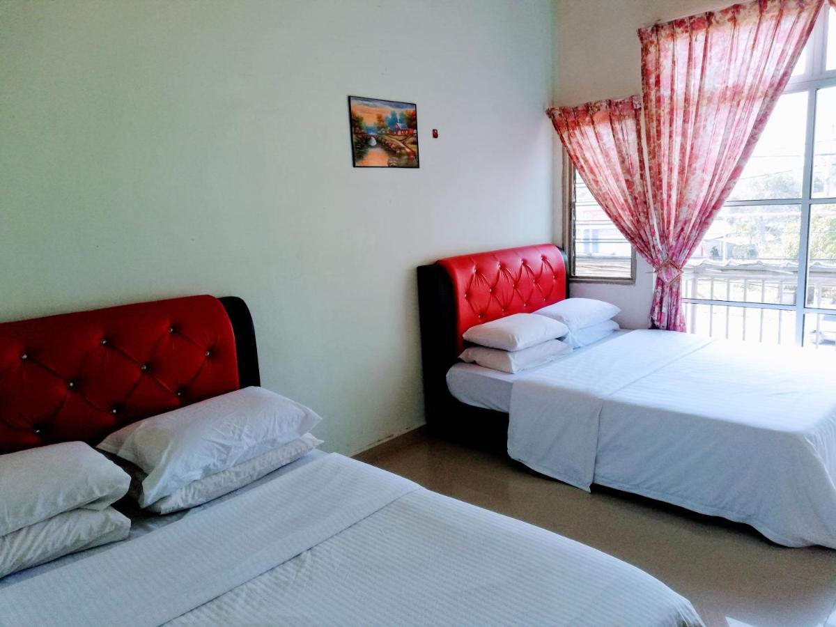Daisyinn Budget Hotel Kuala Terengganu กัมปงกองบาดัค ภายนอก รูปภาพ