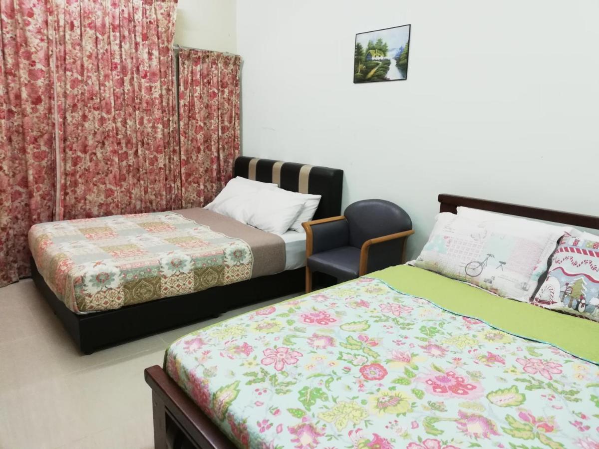 Daisyinn Budget Hotel Kuala Terengganu กัมปงกองบาดัค ภายนอก รูปภาพ